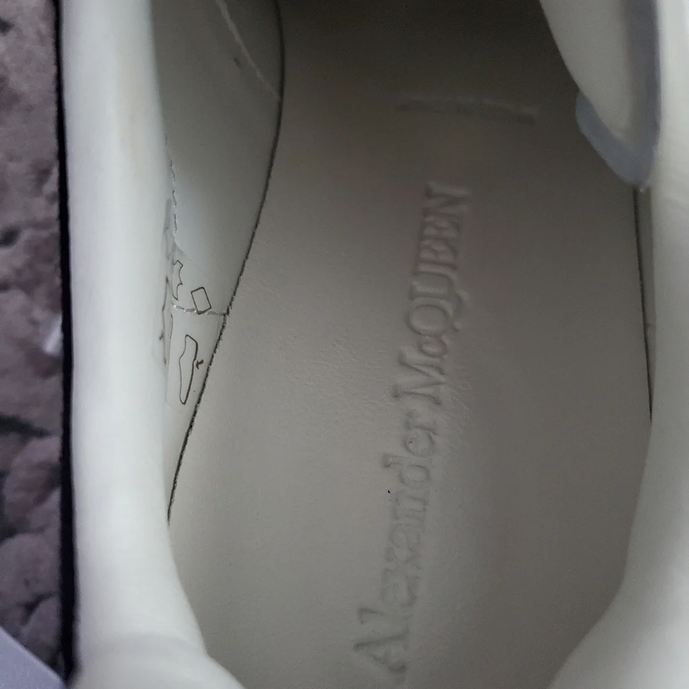 Alexander McQueen Women's Oversized Suede Heel Detail Sneakers 37 - Picture 11 of 12